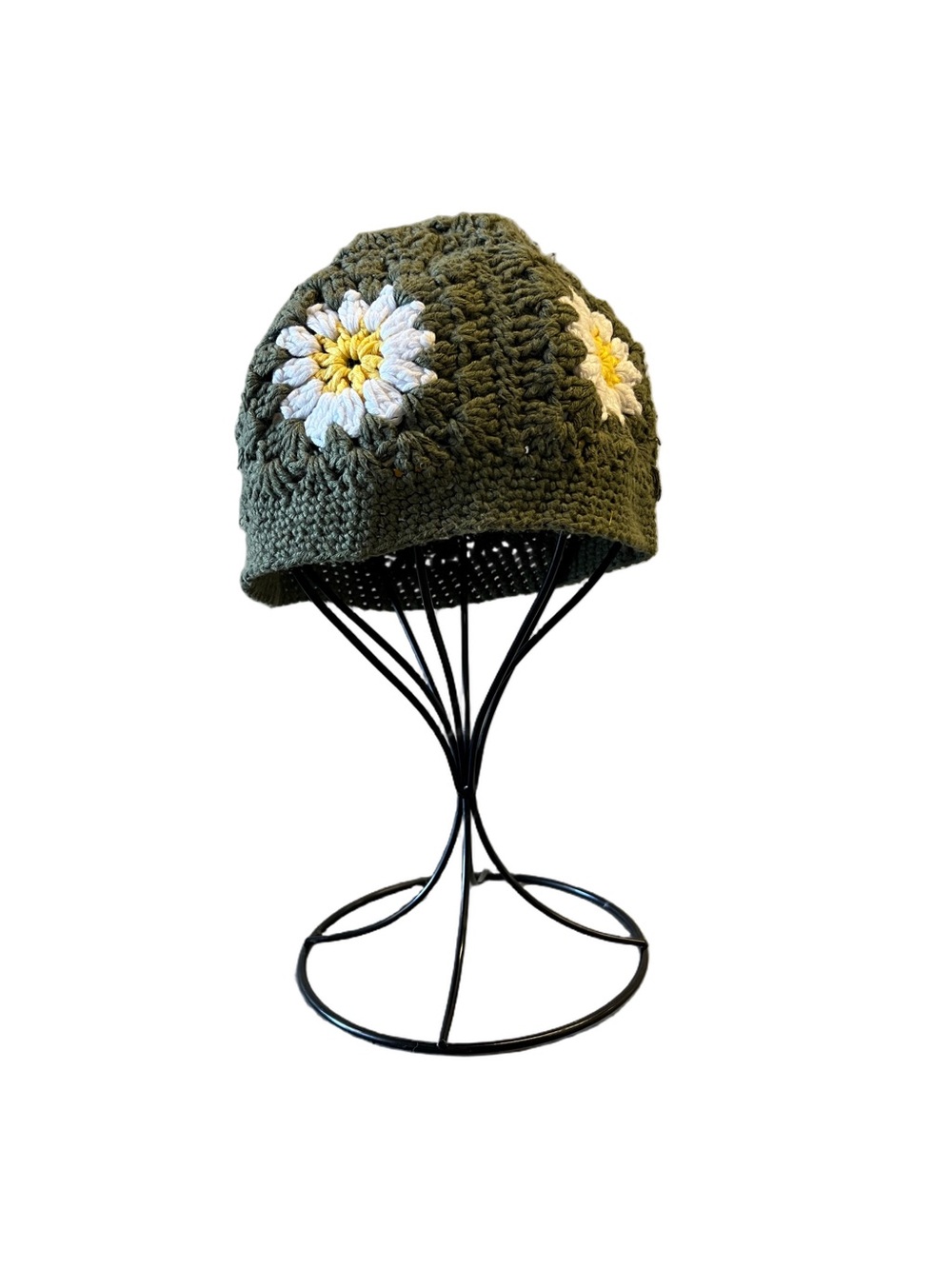 Vintage Granny Square Crochet Daisy Beanie - Picture 3 of 7